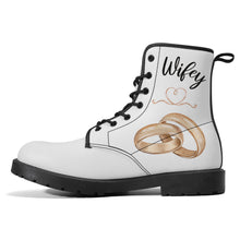 Cargar imagen en el visor de la galería, Wifey Boots