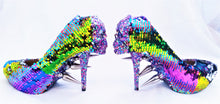 Lade das Bild in den Galerie-Viewer, Rainbow Metal Spiked Skull Heels Grim Reaper Dead Skull Jaw Custom Glitter Paint Glitter Shoe Heel Size 3 4 5 6 7 8 9 Platform Alt Punk Goth
