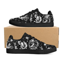Załaduj obraz do przeglądarki galerii, Gothic Mad Alice Trainers