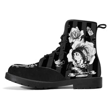 Charger l'image dans la galerie, Gothic Alice Black & White Boots