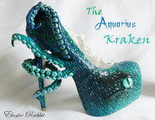 Carica l'immagine nel visualizzatore di Gallery, The Aquarius Kraken Heels Custom Hand Sculpt Paint Shoe Size 3 4 5 6 7 8 High Wedge Sea Abyss Creature Monster Mythical Octopus Squid