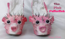 Cargar imagen en el visor de la galería, The Pink Pufferfish Heels Sea Spikes Custom Hand Sculpt Paint Shoe Size 3 4 5 6 7 8 High Wedge Fantasy Mythical Kraken octopus Alternative