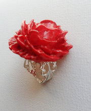 Cargar imagen en el visor de la galería, Imperatrice Rose Painting the Roses Red Ring Flower Bud Custom Hand Sculpt Alice in Wonderland Red Adjustable Womens Jewelry Queen of Hearts