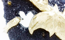 Cargar imagen en el visor de la galería, Dark Eros Dragon Heels Gold Heart Spikes Custom Sculpt Shoe Kraken heel Size 3 4 5 6 7 8 Wedge Fantasy Mythical Bridal Wedding Alternative