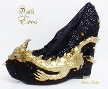 Cargar imagen en el visor de la galería, Dark Eros Dragon Heels Gold Heart Spikes Custom Sculpt Shoe Kraken heel Size 3 4 5 6 7 8 Wedge Fantasy Mythical Bridal Wedding Alternative