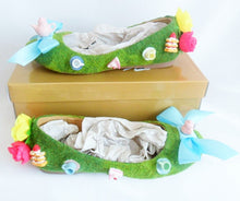 Cargar imagen en el visor de la galería, Alice In Wonderland Time For Tea Party Flower Custom Glitter Ribbon Blue Shoe Flat Size 3 4 5 6 7 8 High Heels Platform UK Mad Hatter Women