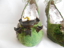 Cargar imagen en el visor de la galería, Camelot Heels KIng Arthur Round Table Legend Castle Medieval Dragon Shoe Custom High Mid Low Size 3 4 5 6 7 8 Platform Merlin Fantasy Sword