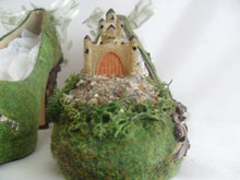 Cargar imagen en el visor de la galería, Camelot Heels KIng Arthur Round Table Legend Castle Medieval Dragon Shoe Custom High Mid Low Size 3 4 5 6 7 8 Platform Merlin Fantasy Sword