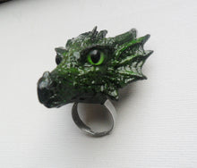 Cargar imagen en el visor de la galería, Earth Dragon Head Ring Custom Hand Sculpt Paint Earth Green Yellow Reptile Adjustable Mens Womens Unisex Jewelry goth gothic rockabilly