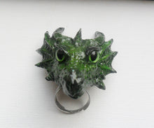 Cargar imagen en el visor de la galería, Earth Dragon Head Ring Custom Hand Sculpt Paint Earth Green Yellow Reptile Adjustable Mens Womens Unisex Jewelry goth gothic rockabilly