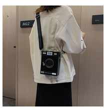 Załaduj obraz do przeglądarki galerii, Women Flaps Camera Box Bag Personality Wild Shoulder Popular Crossbody