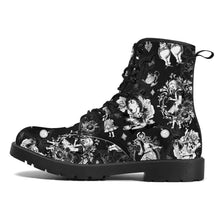 Cargar imagen en el visor de la galería, Gothic Mad Black & White Alice