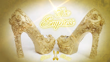 Carica l&#39;immagine nel visualizzatore di Gallery, The Empress Heels Gold Metallic Baroque Damask Elegant Wedding Bridal Custom Hand Sculpt Paint Shoe Size 3 4 5 6 7 8  High Wedge Octopus
