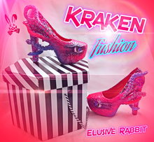 Carica l&#39;immagine nel visualizzatore di Gallery, Kraken Fushion Heels Custom Hand Sculpt Paint Shoe Size 3 4 5 6 7 8  High Wedge Sea Abyss Creature Monster Mythical Octopus Squid
