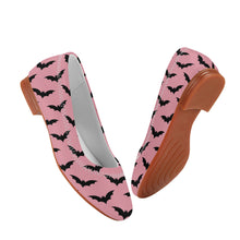 Załaduj obraz do przeglądarki galerii, Pink &amp; Black Bat Flats
