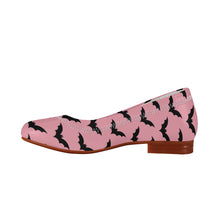 Załaduj obraz do przeglądarki galerii, Pink &amp; Black Bat Flats
