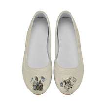Załaduj obraz do przeglądarki galerii, Ivory Off White Cream Alice in Wonderland Flats
