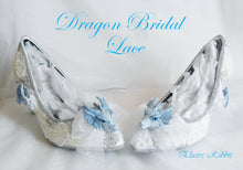Załaduj obraz do przeglądarki galerii, Dragon Wedding Lace Bridal Heels Fabric Flower Custom Ribbon Blue Shoe Size 3 4 5 6 7 8  UK  Women 3&quot; Kitten Low Wing
