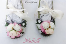 Załaduj obraz do przeglądarki galerii, Rubelle 1920 Vintage Heels Foliage Floral Grass Flower Green Lace Fabric Custom Heel Ribbon Ivory Shoe Size 3 4 5 6 7 8 Wedding Bridal Pink
