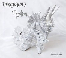 Cargar imagen en el visor de la galería, Dragon Typhon Heels White crystal Quartz Diamond Custom Hand Sculpt Kraken Shoe Size 3 4 5 6 7 8 Glitter Fantasy Mythical Bridal Wedding
