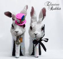 Carica l&#39;immagine nel visualizzatore di Gallery, Elusive Rabbit Heels White Pink Mad hatter Sequin Reversible Custom Hand Sculpt Kraken Shoe Size 3 4 5 6 7 8  Mythical Bridal Wedding bunny
