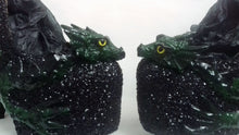 Załaduj obraz do przeglądarki galerii, Emerald Dragon Heels Custom Sculpt Paint Kraken Green Black Octopus Shoe Size 3 4 5 6 7 8  High Platform goth gothic fashion rockabilly punk
