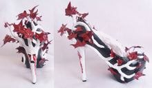 Załaduj obraz do przeglądarki galerii, Women Weeping Heart Tree Custom Hand Sculpt Paint Tree Branch Leaves Red Black Shoe Heel Size 3 4 5 6 7 8  High Heels Platform Kraken UK

