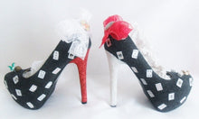 Carica l&#39;immagine nel visualizzatore di Gallery, Alice In Wonderland Queen Of Hearts White Party Flower Custom Glitter Ribbon Red Shoe High Heel Size 3 4 5 6 7 8  High Platform UK Women
