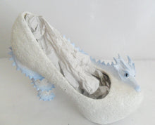 Lade das Bild in den Galerie-Viewer, Winter Tundra Dragon Heels Custom Hand Sculpt Octopus Paint White Blue Shoe Kraken Size 3 4 5 6 7 8  High Mid Platform Ice Snow Fantasy Sea
