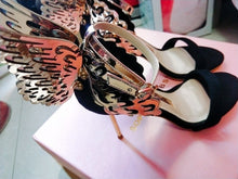 Lade das Bild in den Galerie-Viewer, New Design High Quality Women Butterfly High Heels Sandals Exquisite beautiful Wing Shoes Female Banquet Paty Dress Shoes
