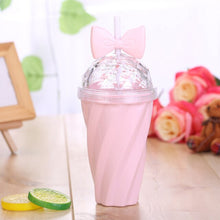 Załaduj obraz do przeglądarki galerii, 400ML Lovely Straw Cup Cold Drink Cup Plastic With Bow Lid Straw Cup Bottle High Quality Home Office School Gift Drinkware #A
